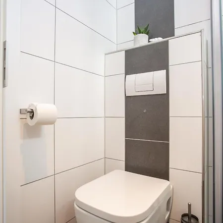 Apartment Boardinghouse44 *