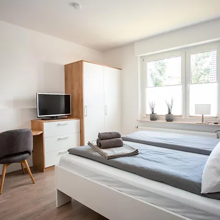 Apartment Boardinghouse44 *