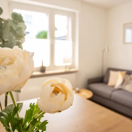 Boardinghouse44 Apartment *